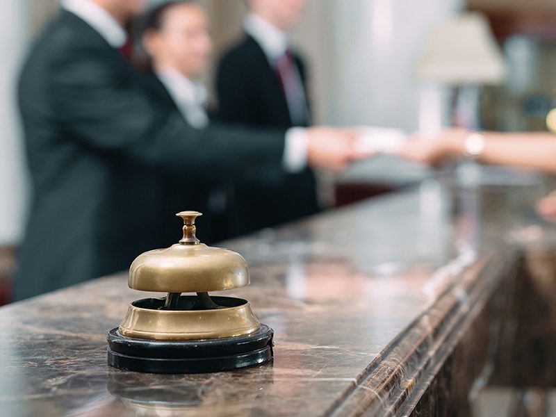 Recepción y atención al cliente en establecimientos de alojamiento